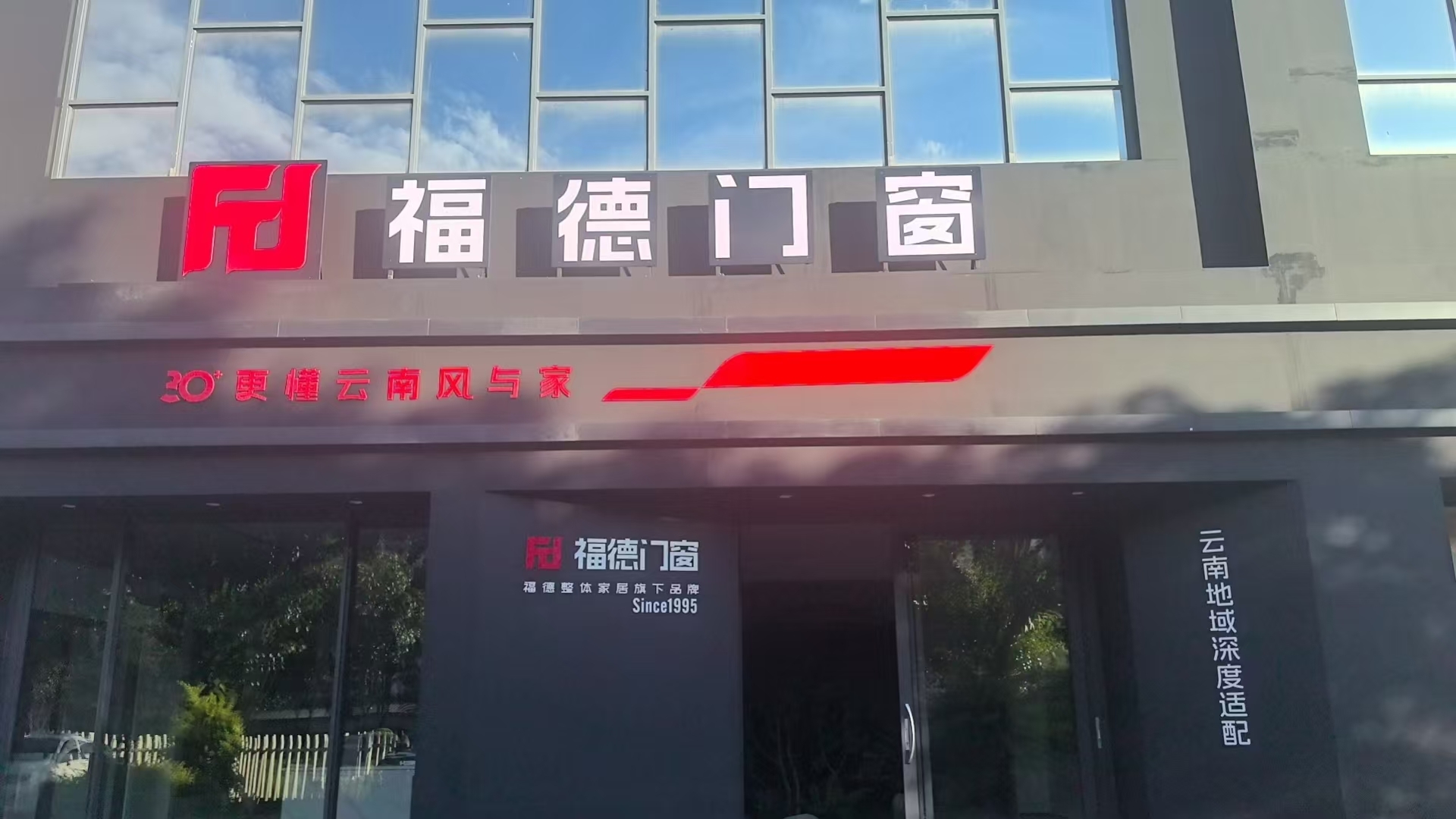 02.jpg